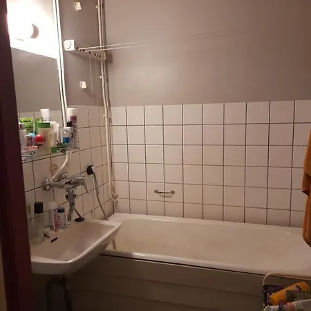 Retroyksioe Apartamento Bjorkboda